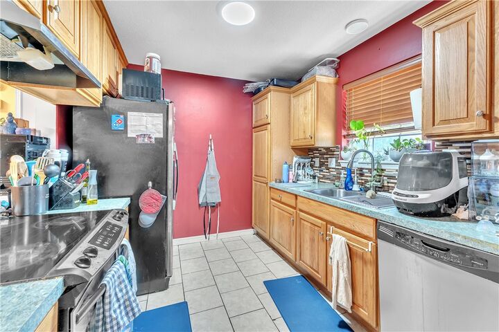 Property Photo:  2802 W Sunset Drive  AR 72756 