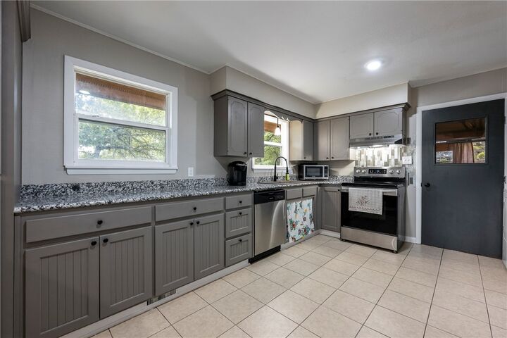 Property Photo: 3 Boyce Drive AR 72715
