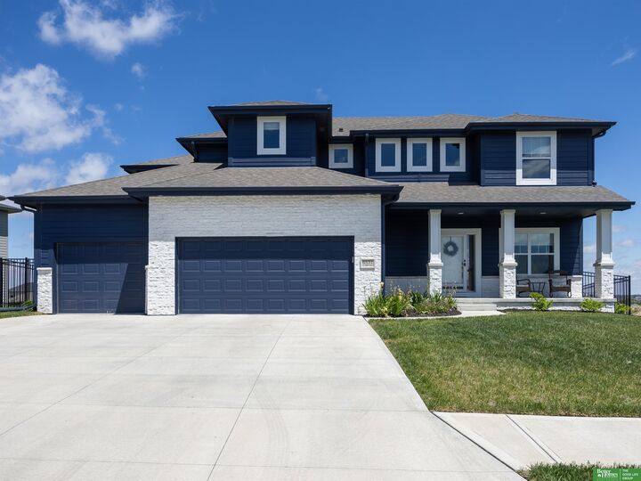 Property Photo:  6531 S 208th Avenue  NE 68022 