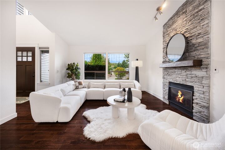 Property Photo:  23405  12th Place W  WA 98021 