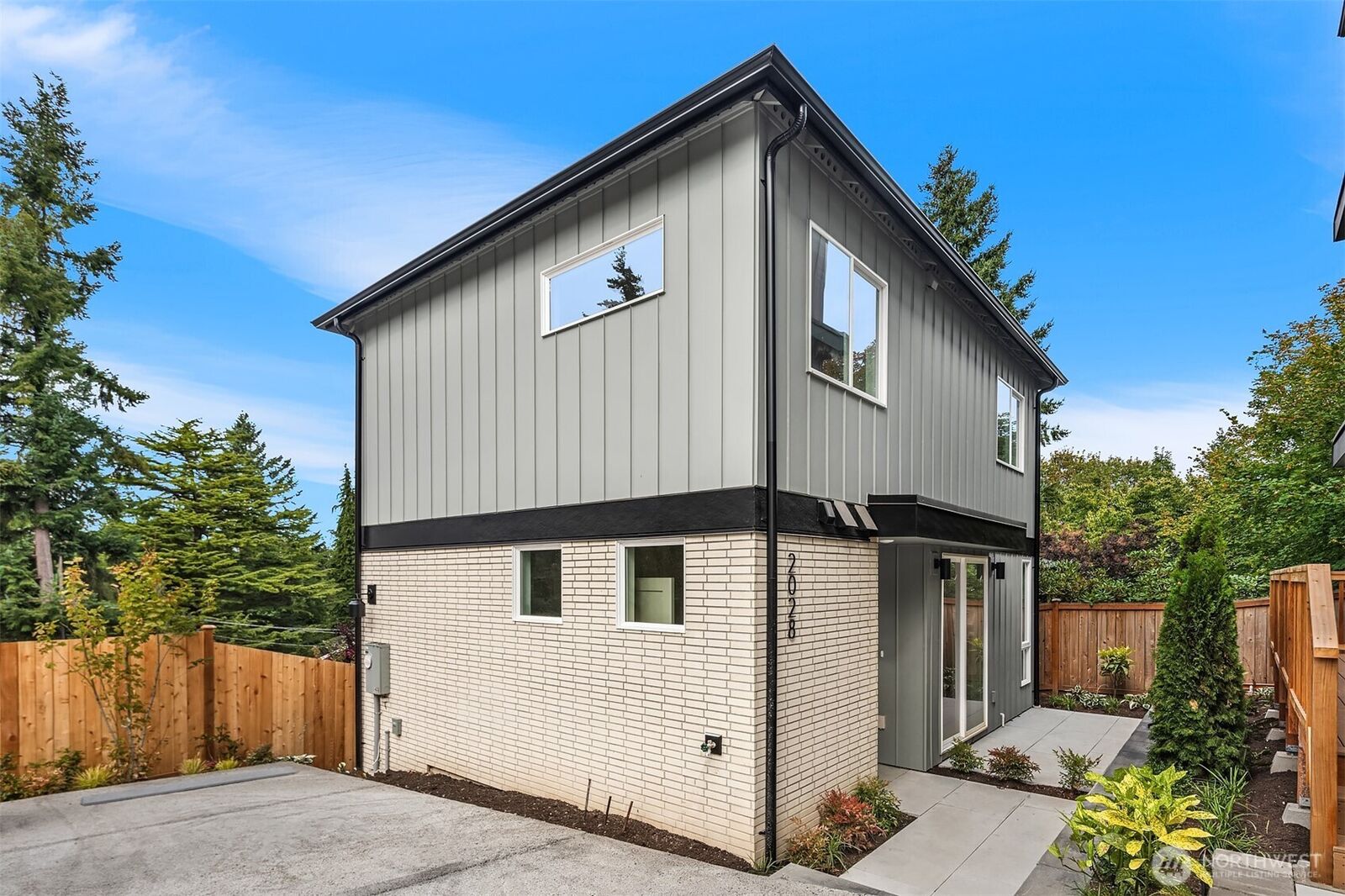 Property Photo: 2028 NE 123rd Street WA 98125