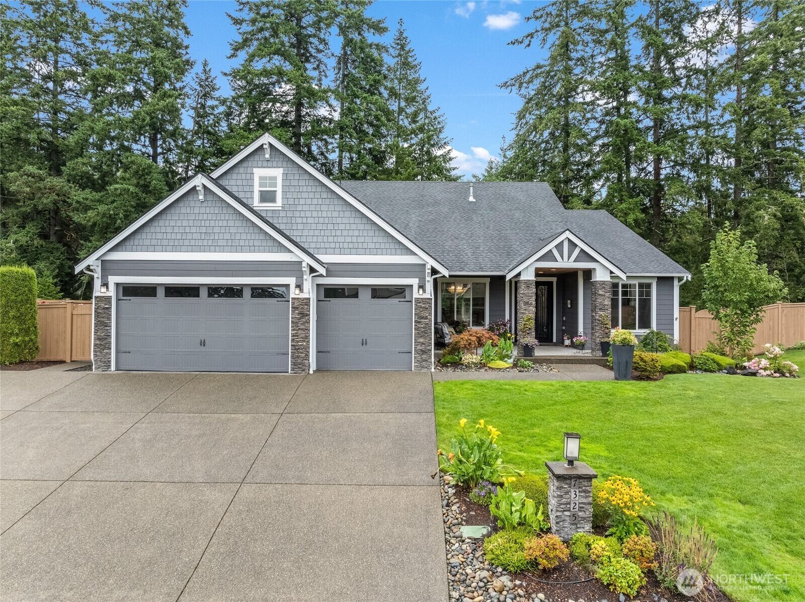 Property Photo: 7325 72nd Avenue Ct NW WA 98335