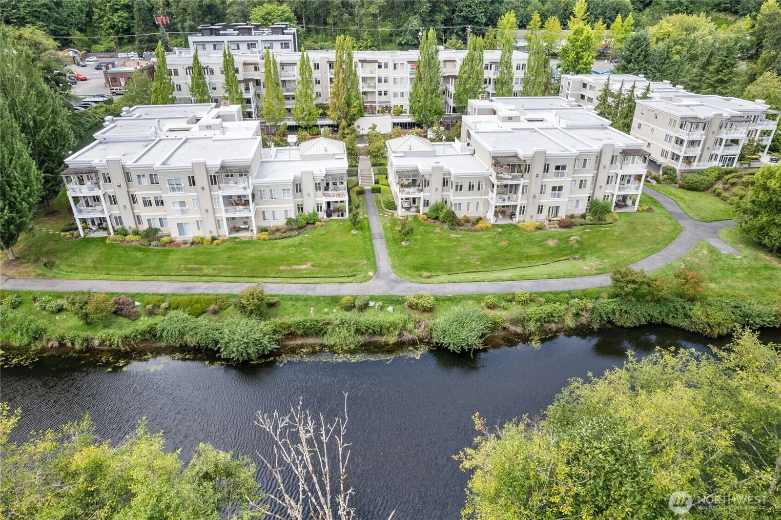Property Photo: 17426 Bothell Way NE A-204 WA 98011