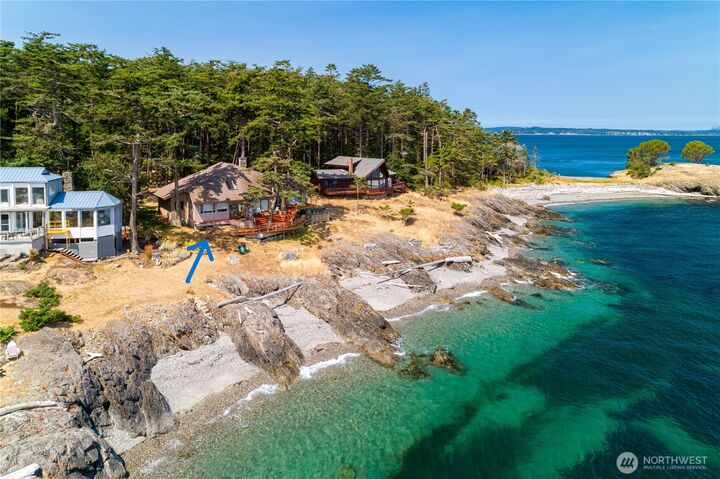 Property Photo: 190 Island Drive WA 98250
