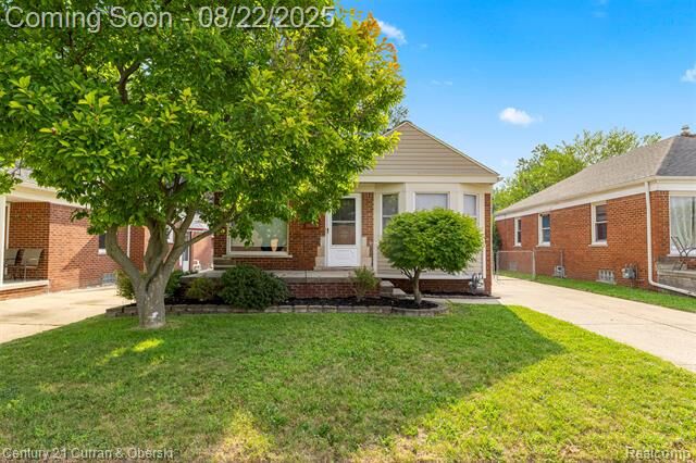 Property Photo: 9299 Becker Avenue MI 48101