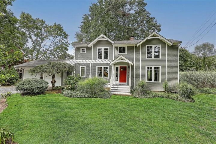 4 Buckingham Street  Barrington RI 02806 photo