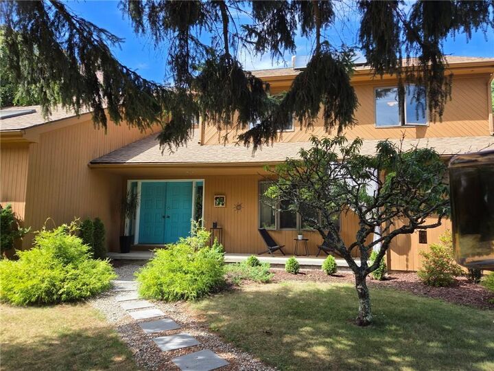 Property Photo: 40 Gosnold Road RI 02852