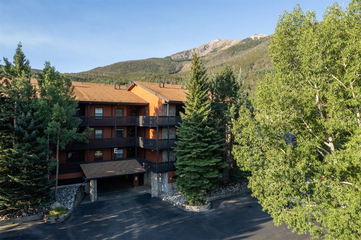 Property Photo: 670 S 7th Avenue 249 CO 80443