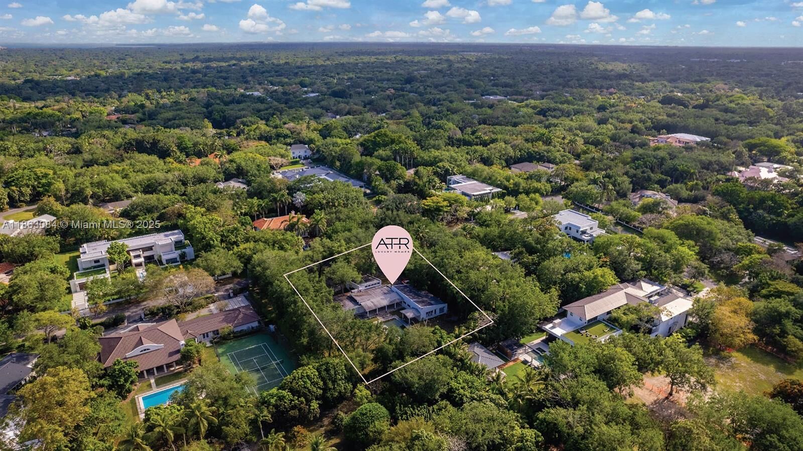 Property Photo: 6285 SW 98th St FL 33156