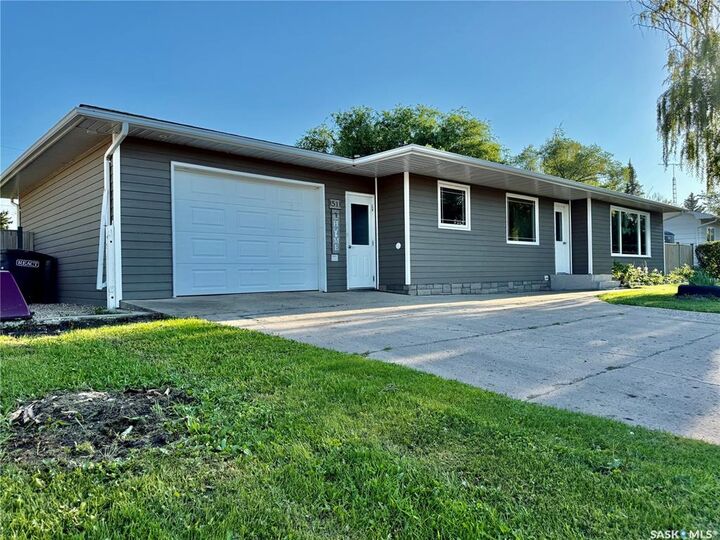 51 King Crescent  Humboldt SK S0K 2A0 photo