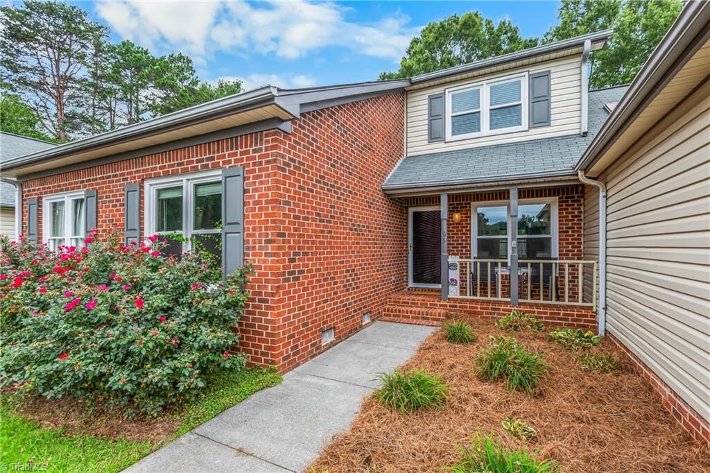 Property Photo:  105 Forrest Oaks Drive  NC 27021 