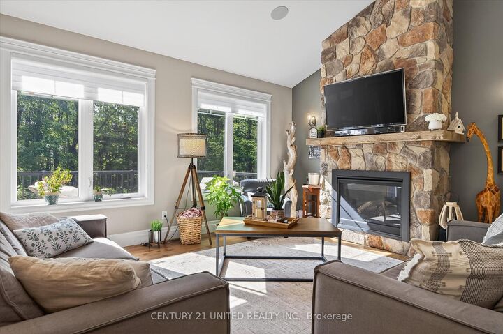 Photo de la propriété: 2 Mitchell Crescent ON K0L 1J0