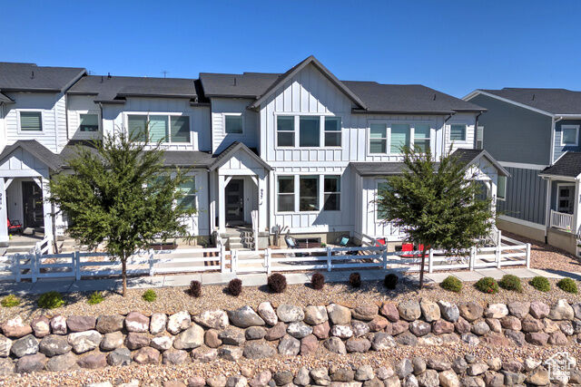Property Photo: 937 W Sunspear Dr S UT 84045