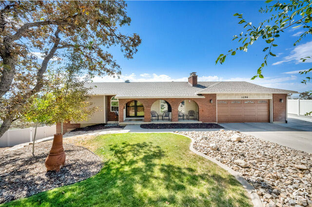 Property Photo: 3296 S 400 E UT 84010