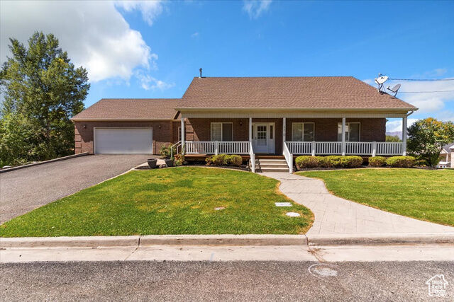 370 S State St  Morgan UT 84050 photo