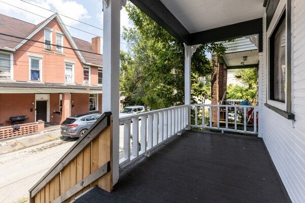 Property Photo: 920 Cliff St PA 15104