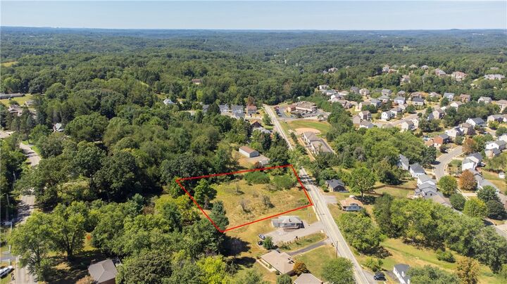 Property Photo: 2425 Rochester Rd PA 15143