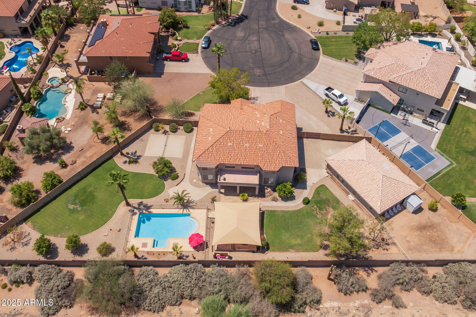 Property Photo:  7560 E Leland Circle  AZ 85207 