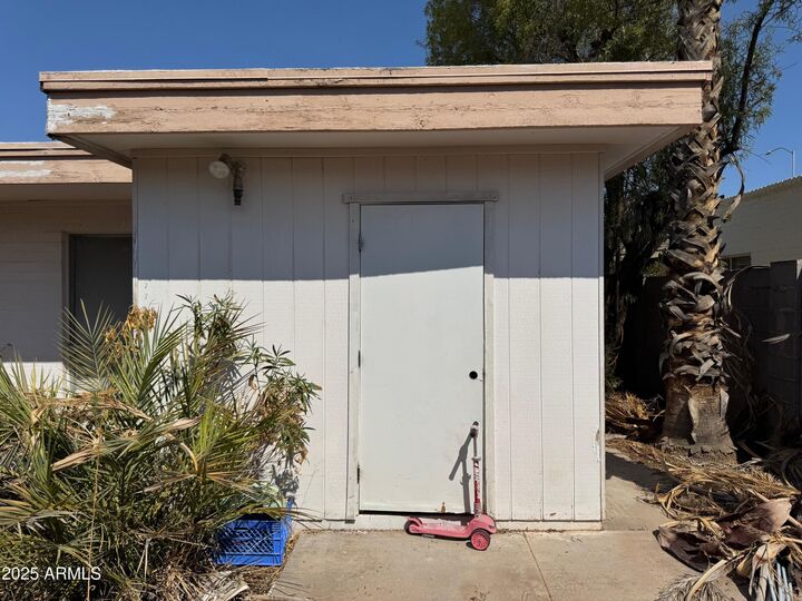 Property Photo:  238 N Standage Street  AZ 85201 
