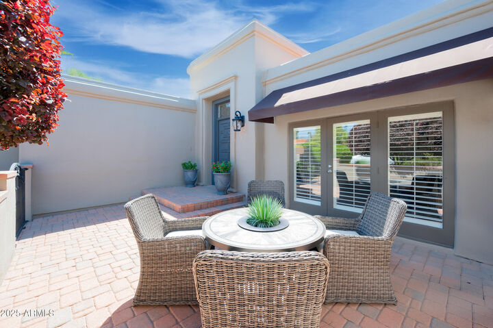 Property Photo: 9869 E Topaz Drive AZ 85258