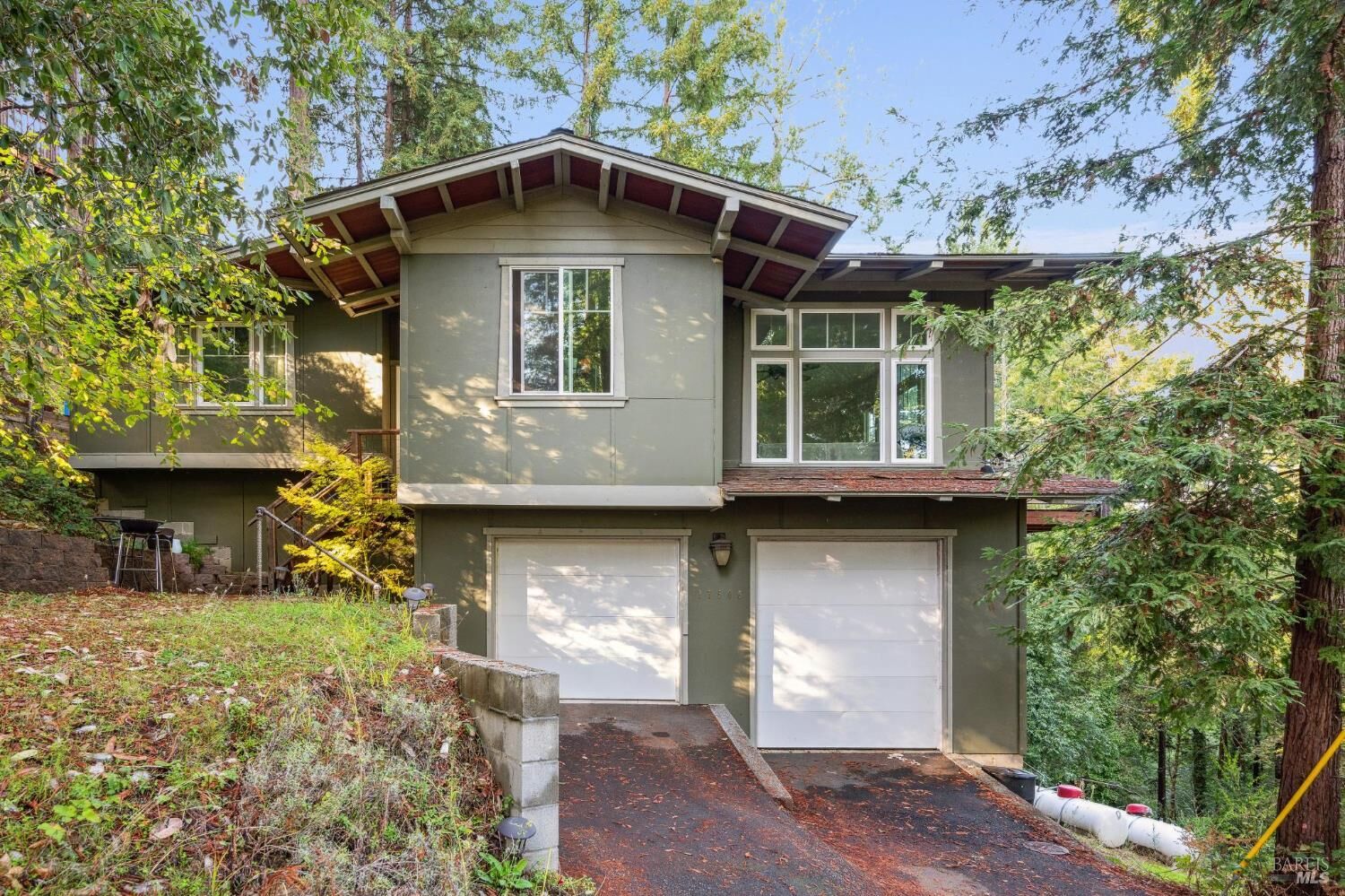 Property Photo: 17506 Summit Avenue CA 95446