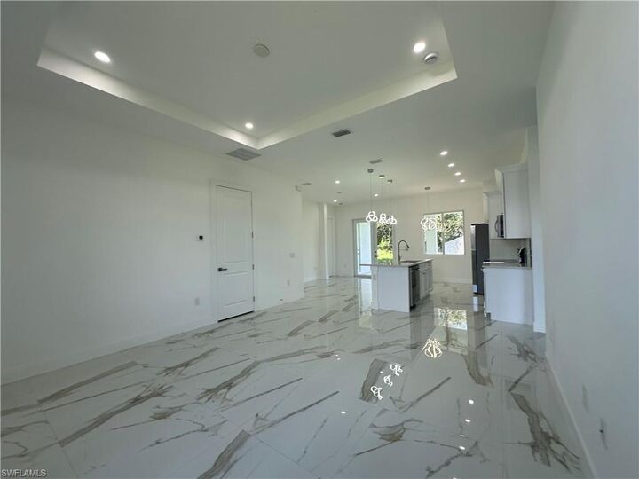 Property Photo: 3124 35th St SW FL 33976