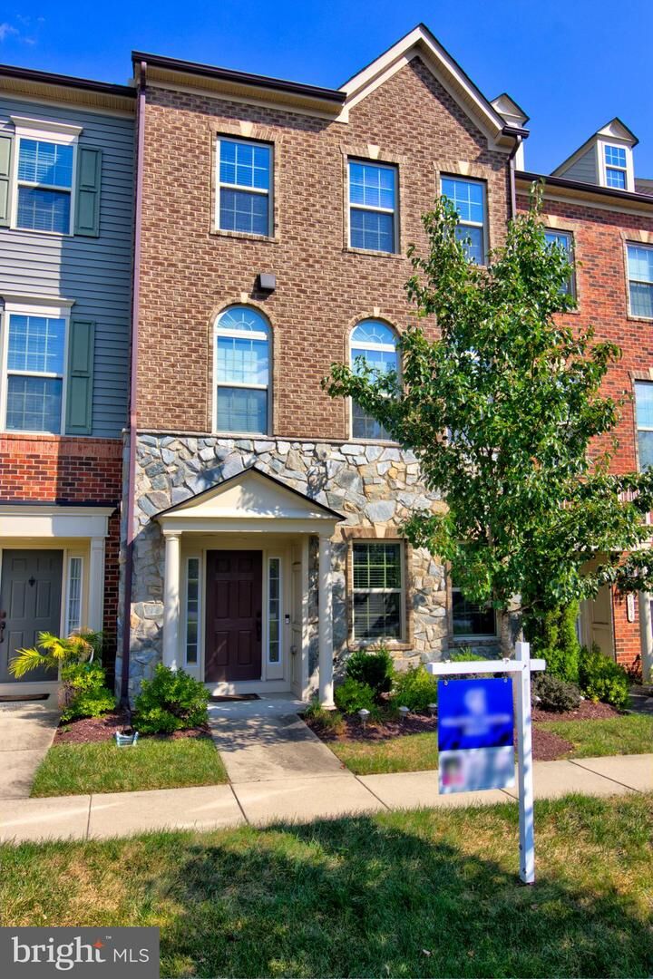 Property Photo:  7652 Telamon Way  MD 21076 