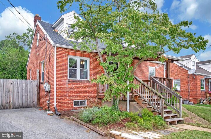 Property Photo: 102 Kent Road MD 21060