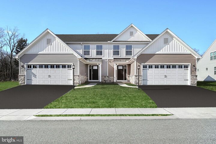 41 Long Bend Drive 14  Carlisle PA 17015 photo