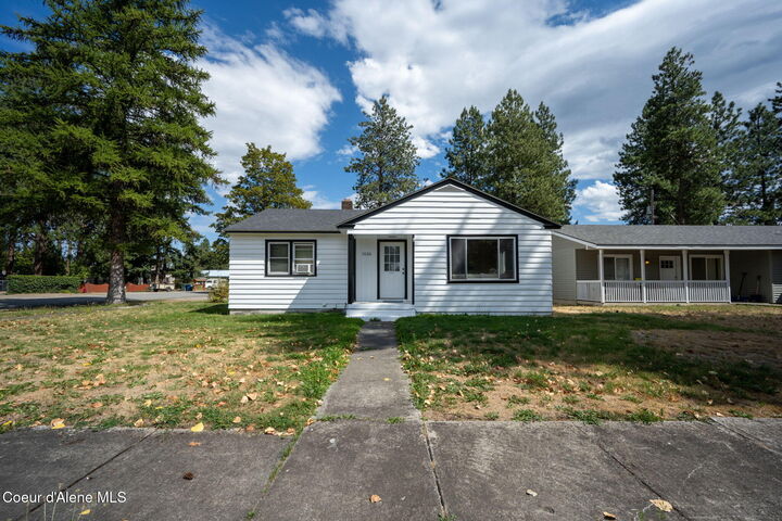 1020 N William St  Post Falls ID 83854 photo