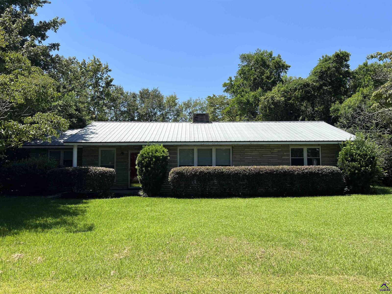 Property Photo: 142 Rose Street GA 31014