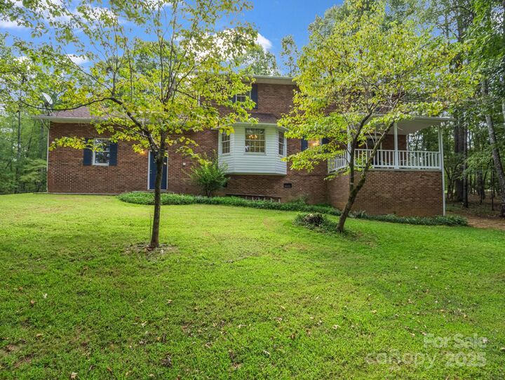 Property Photo:  135 V S Dalton Road  NC 28139 
