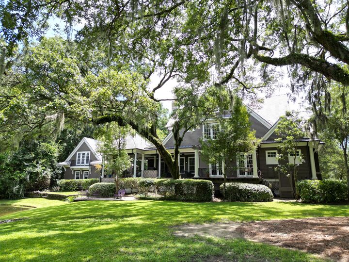 290 Delahow Street  Charleston SC 29492 photo