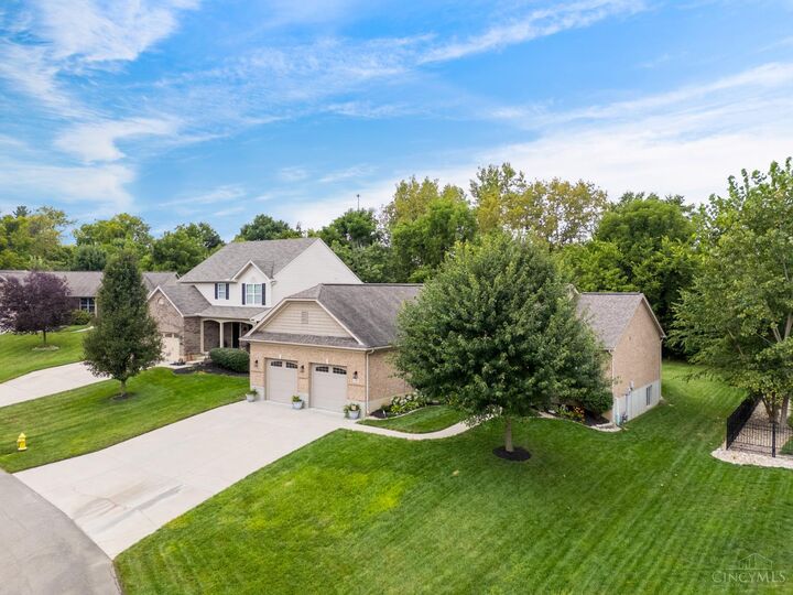 Property Photo: 5406 Sugar Maple Run OH 45011