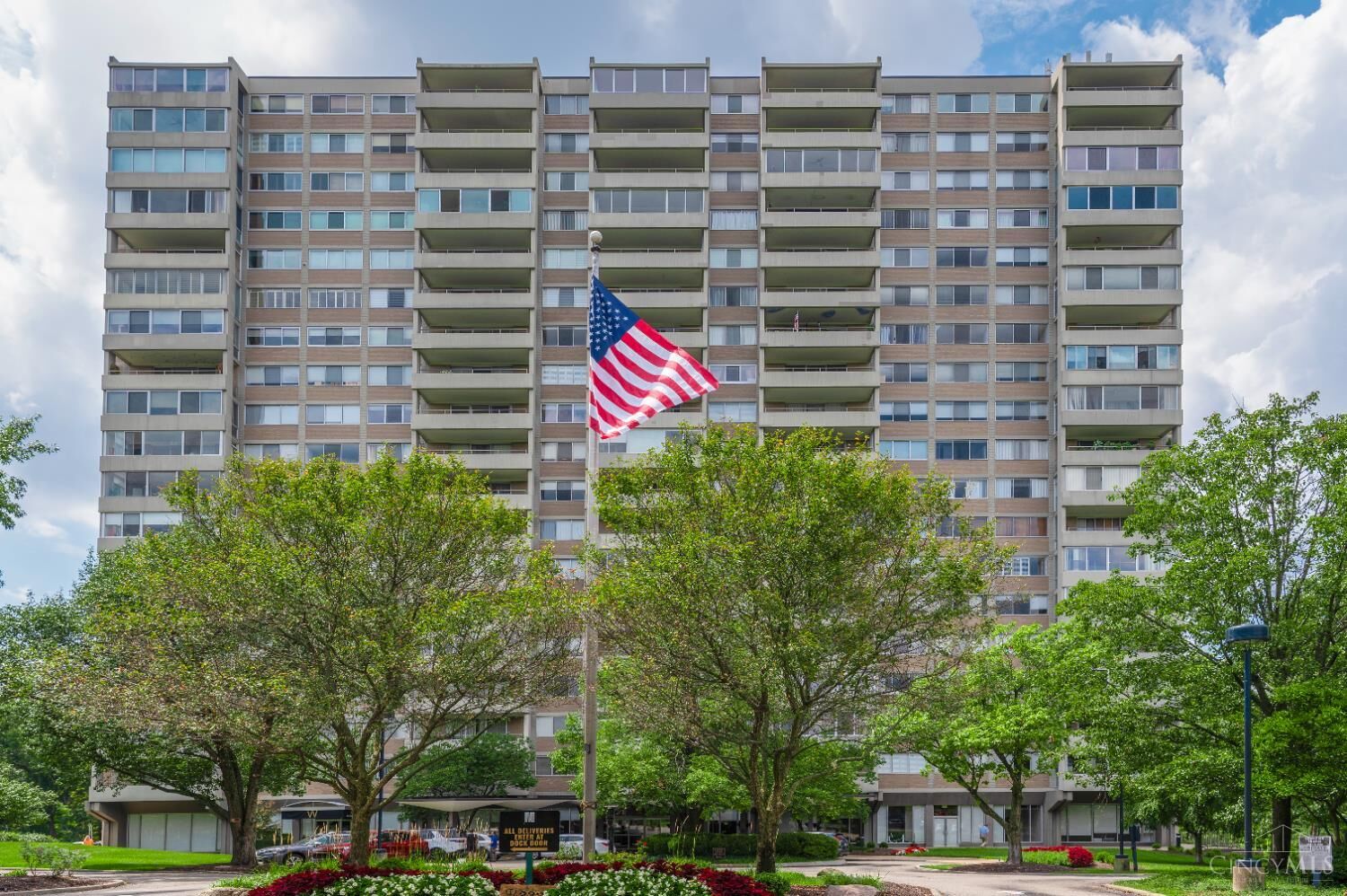 Property Photo: 2324 Madison Road OH 45208
