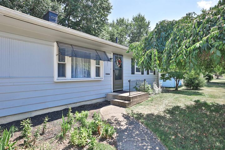 Property Photo: 1007 Sorg Place OH 45042