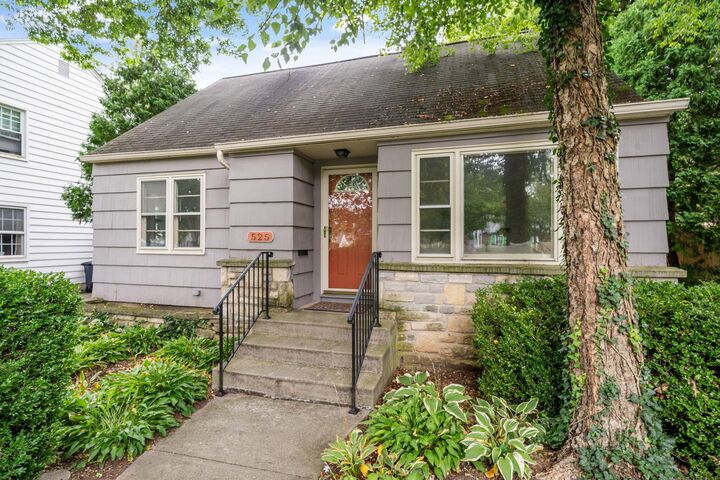 Property Photo: 525 Northview Drive OH 43209