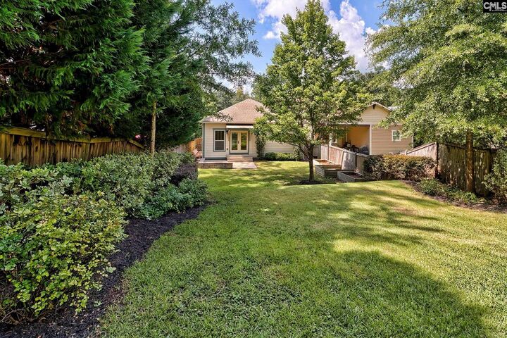 Property Photo: 1020 Darlington SC 29201-1310