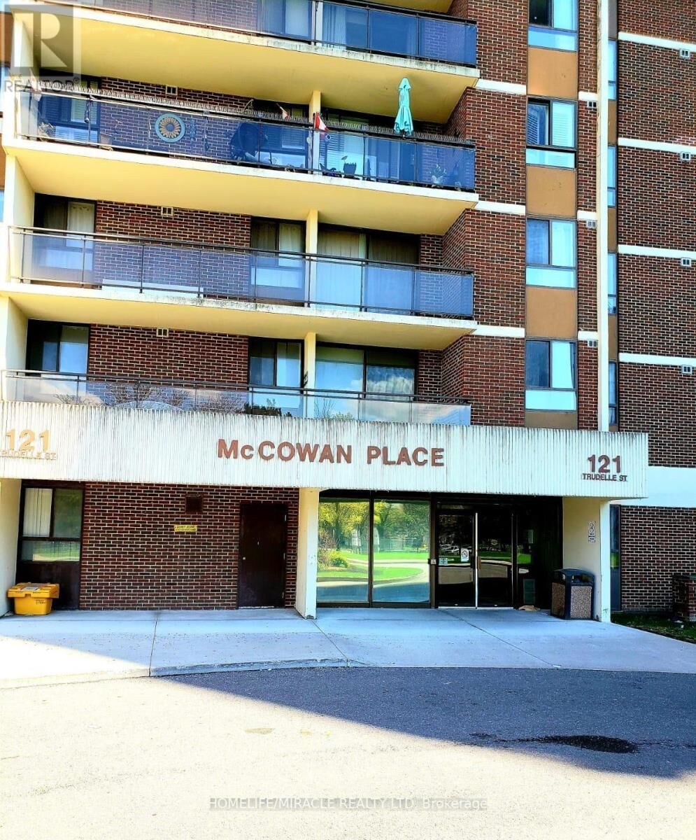 Property Photo:  121 Trudelle Street 814  ON M1J 3K4 