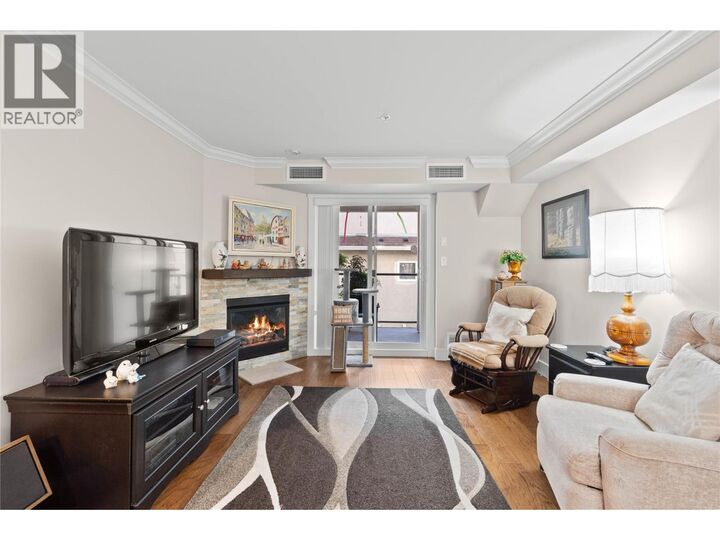 Property Photo: 330 4 Avenue Southeast 304 BC V0E 0E2