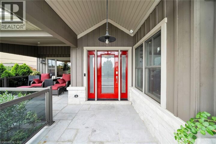 Property Photo: 404 East Mountain Brow Boulevard East ON L8T 1A7
