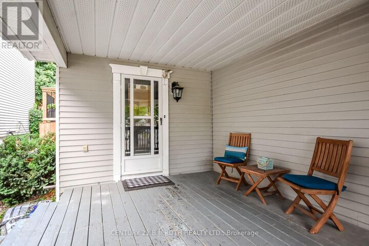 Property Photo:  57 D'Ambrosio Drive  ON L4N 6V4 