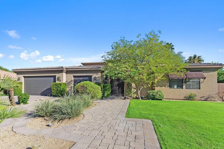 Property Photo: 51200 Calle Paloma CA 92253