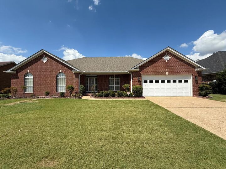 Property Photo:  402 Brentwood Drive  AR 72301 