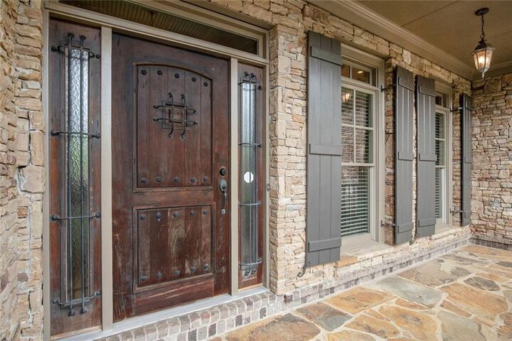 Property Photo: 2953 Springbluff Lane GA 30519