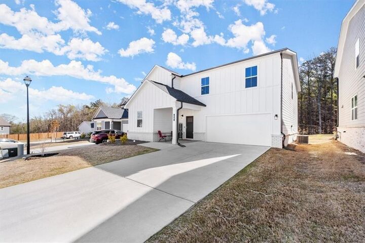 Property Photo: 29 Dew Drop Point GA 30157