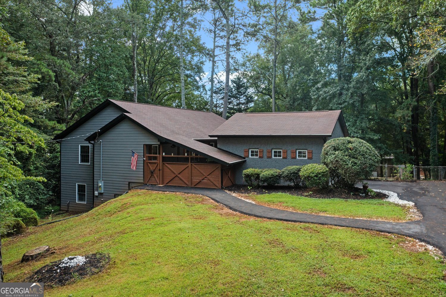 Property Photo: 2674 Skylane Drive GA 30062
