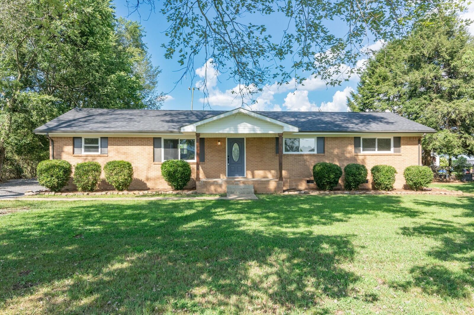 Property Photo: 43 John Burch Road W TN 37327