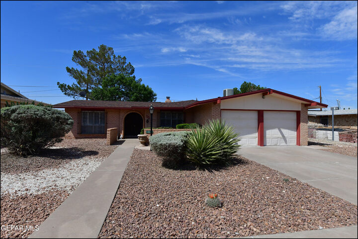 213 Vista Bonita Street  El Paso TX 79912 photo