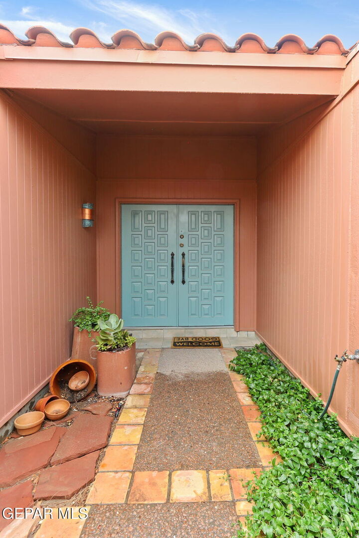 Property Photo: 1624 Lou Graham Drive TX 79936
